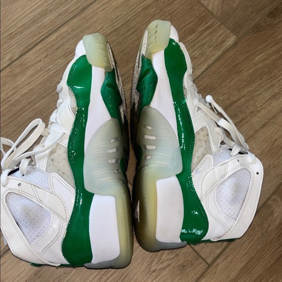 Jordan Jumpman Two Trey Sz 55Y  Basketball Lucky Green | DQ8431-130 | - Picture 3 of 6